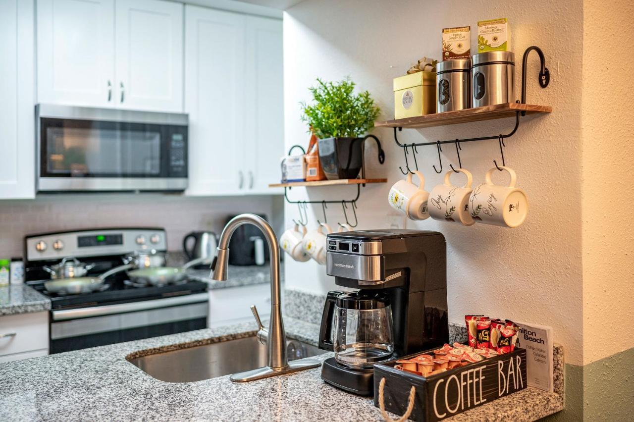 Lovely Comfort Uptown Condo For Houston Trip. エクステリア 写真