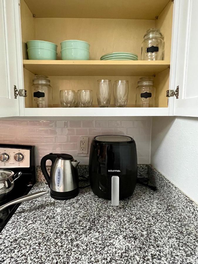 Lovely Comfort Uptown Condo For Houston Trip. エクステリア 写真