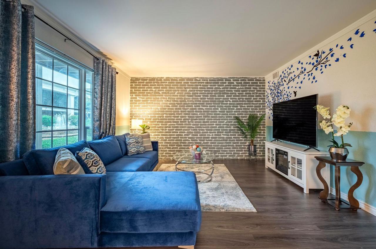 Lovely Comfort Uptown Condo For Houston Trip. エクステリア 写真